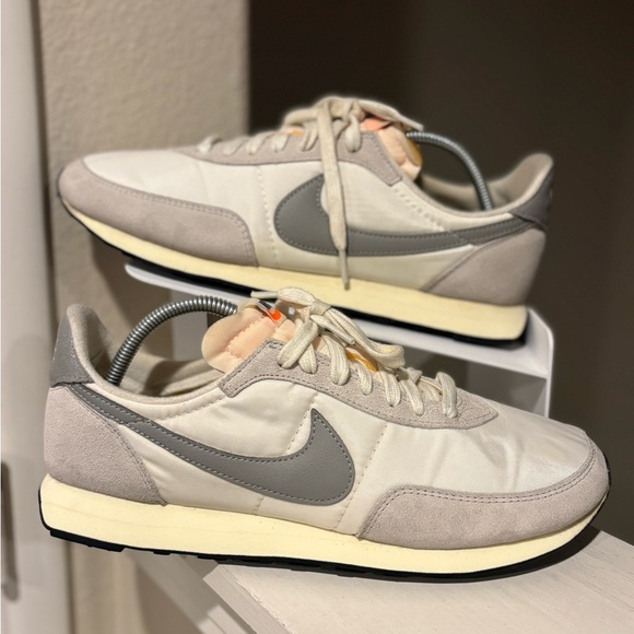 Nike Other - Nike Waffle Trainer 2 SE Shoes Mens Size 10 Sail Light Bone Sneakers DM0180-100